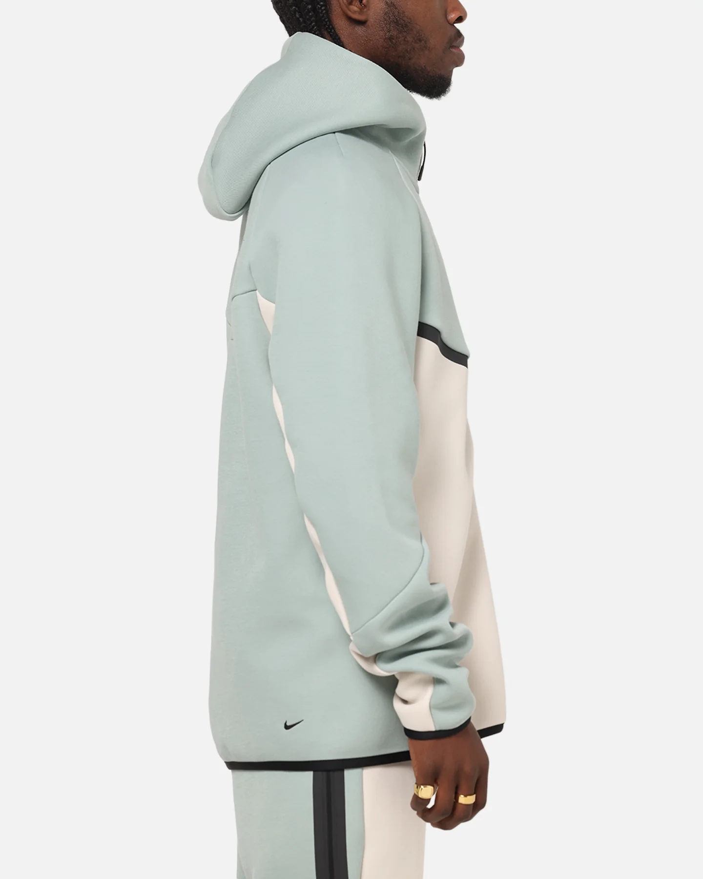 Nike Sportswear Tech Fleece Windrunner Jacket Dusty Sage - Image 4