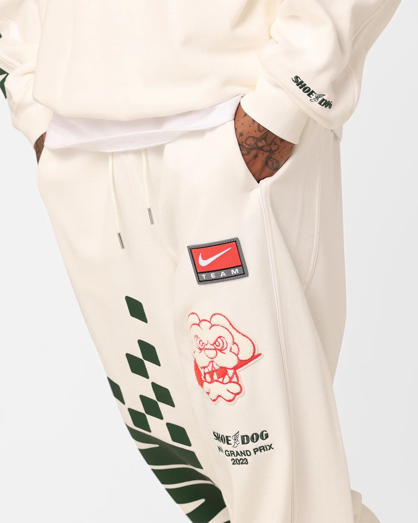 Nike Sportswear Trend Fleece Joggers Sail/Fire Red - Image 4