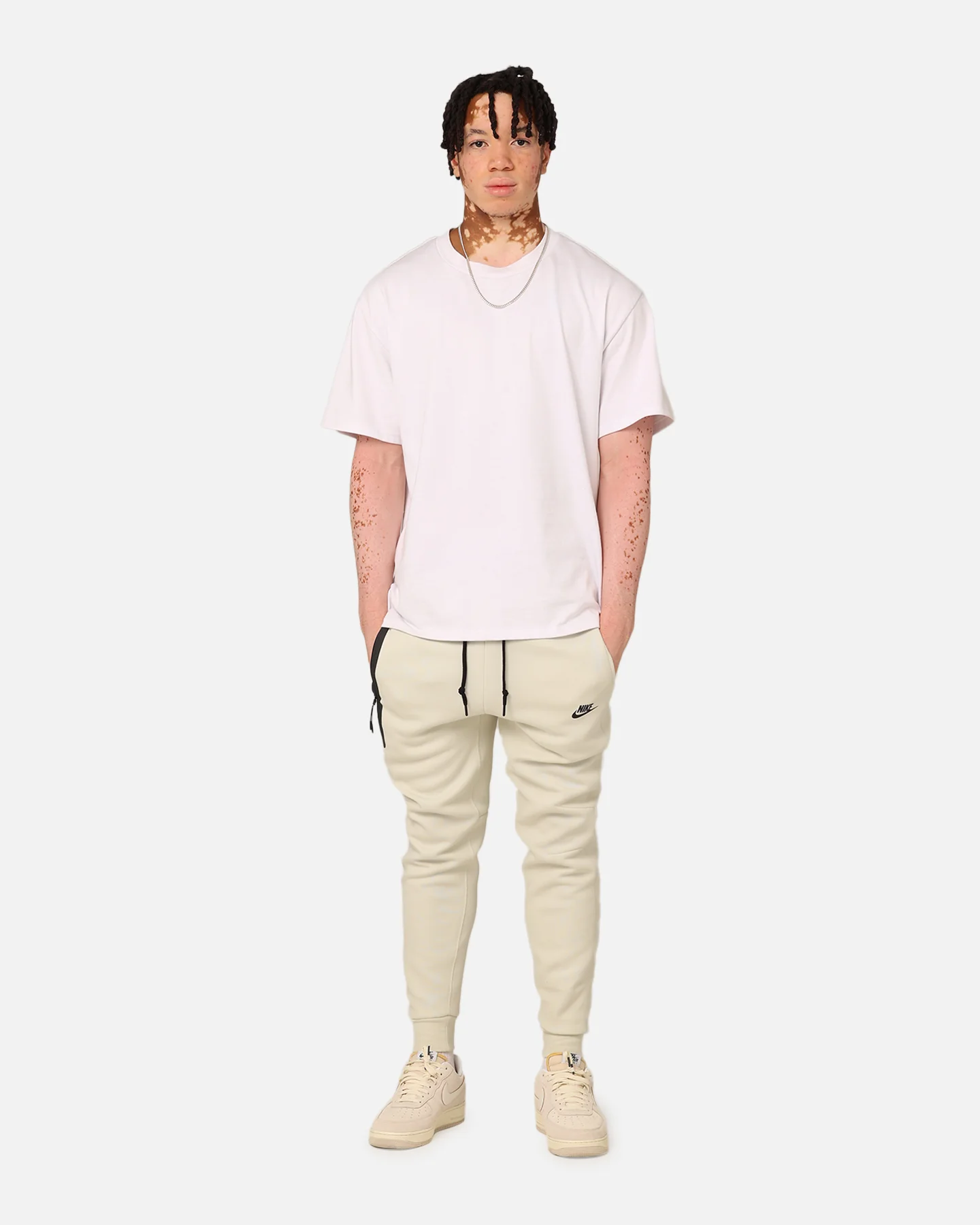 Nike Tech Fleece Joggers Sea Glass/Black - Image 2