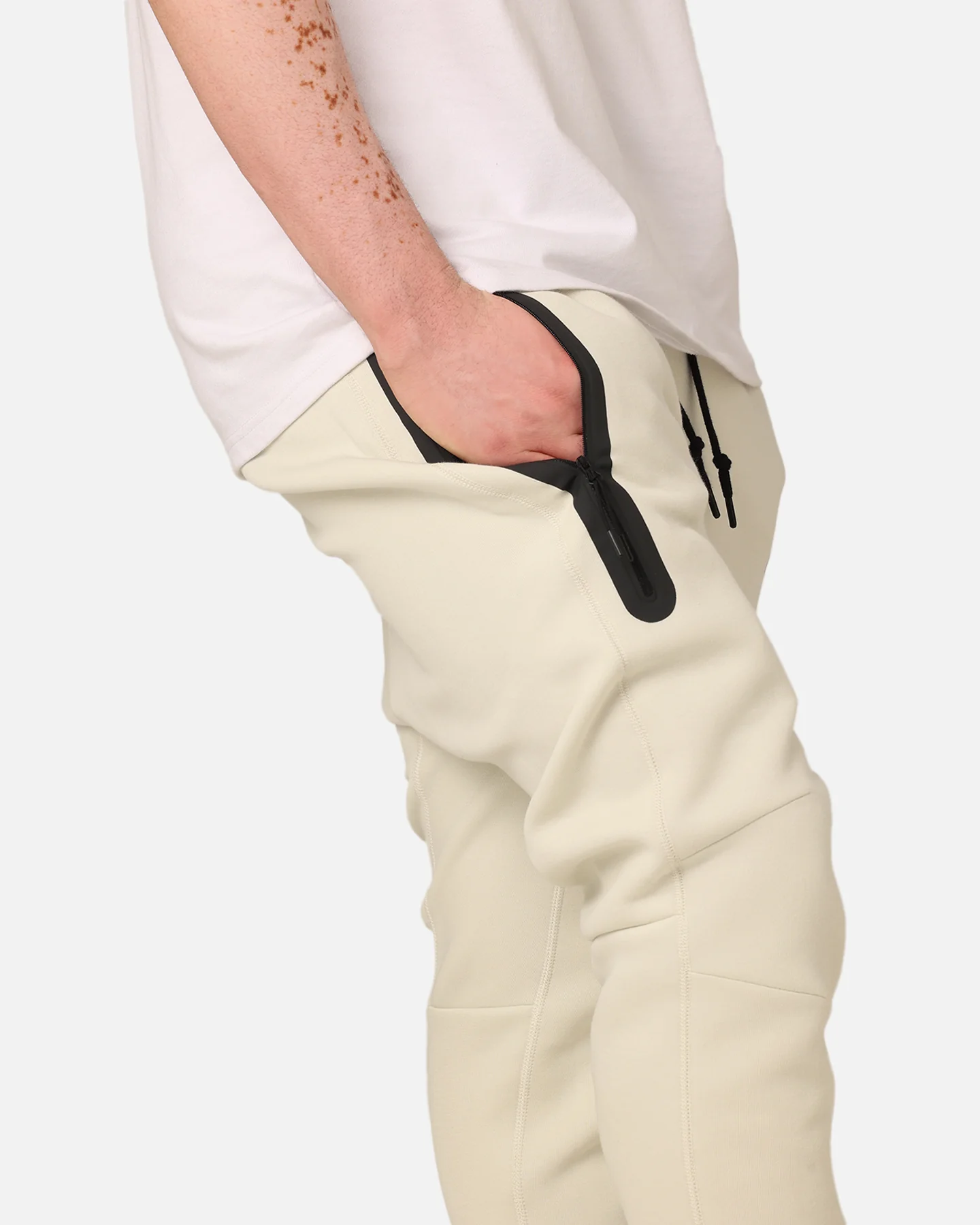 Nike Tech Fleece Joggers Sea Glass/Black - Image 3