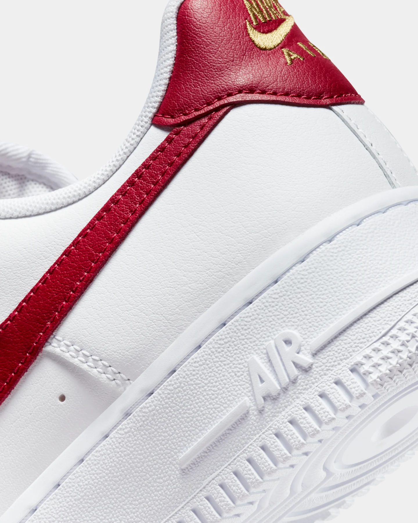 Nike Women's Air Force 1 '07 Essentials White/Gym Red - Image 8