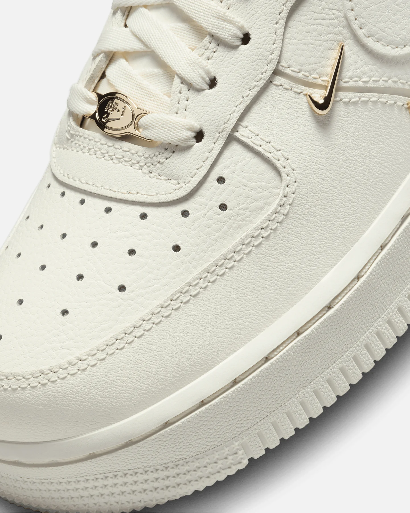 Nike Women's Air Force 1 '07 LX Sail/Sail - Image 5