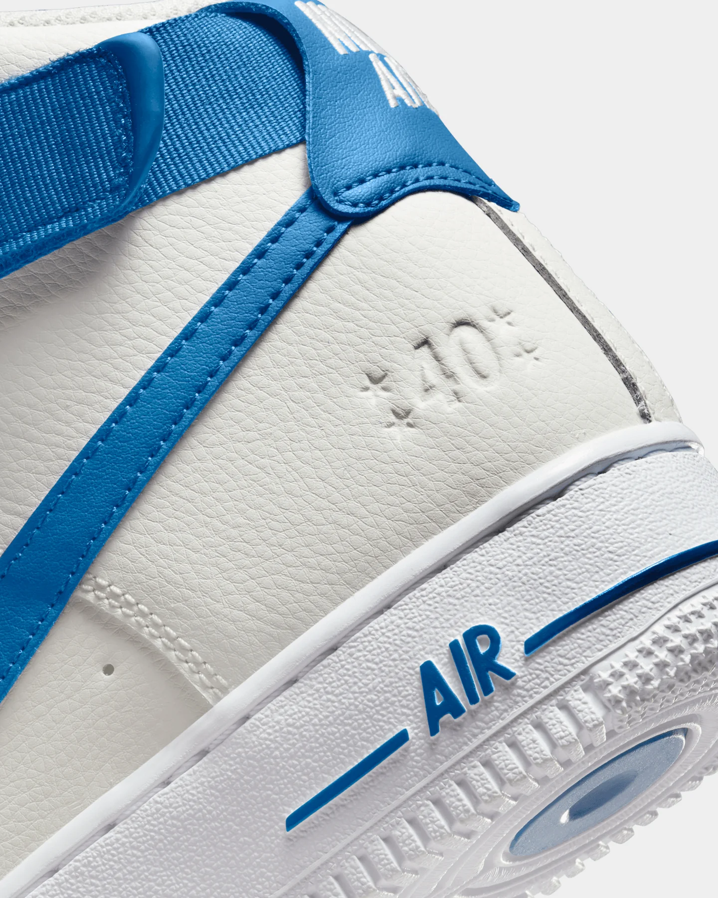 Nike Women's Air Force 1 High SE Sail/Blue Jay - Image 8
