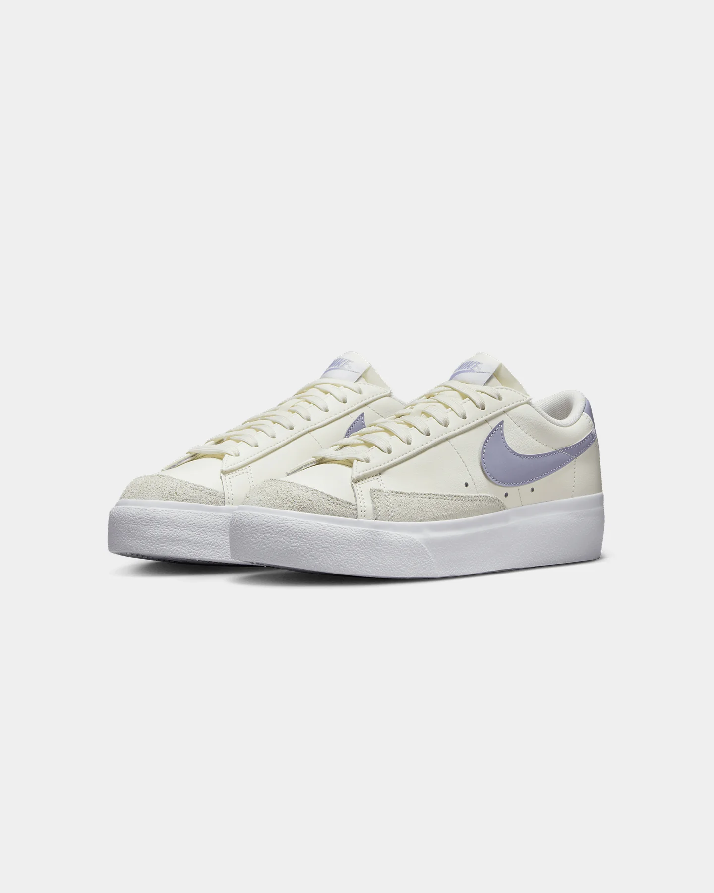 Nike Women's Blazer Low Platform Sail/Indigo Haze - Image 2