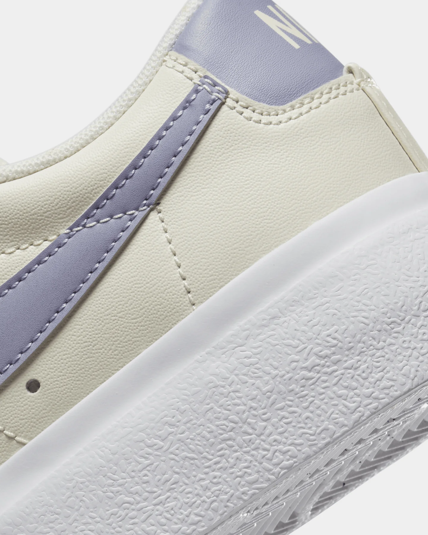 Nike Women's Blazer Low Platform Sail/Indigo Haze - Image 8