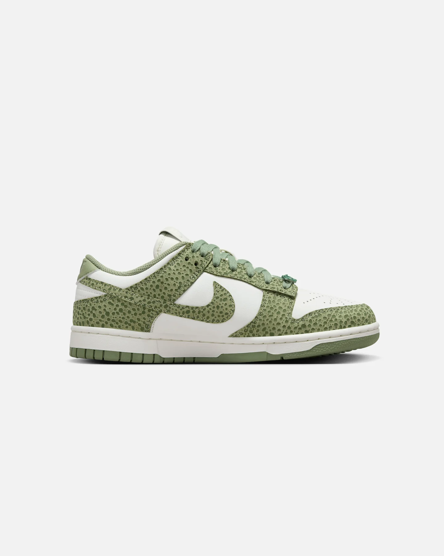 Nike Women's Dunk Low Premium Oil Green - Image 4