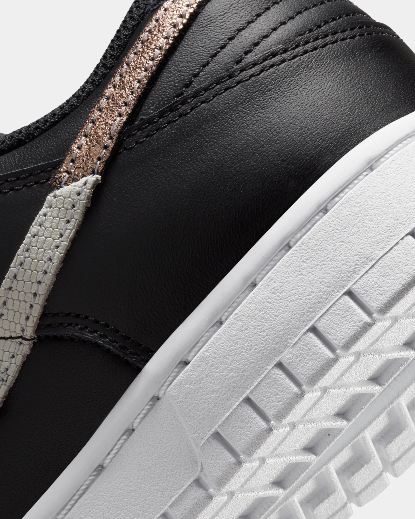 Nike Women's Nike Dunk Low SE 'Animal Instinct Black' Black/Multi-coloured - Image 7