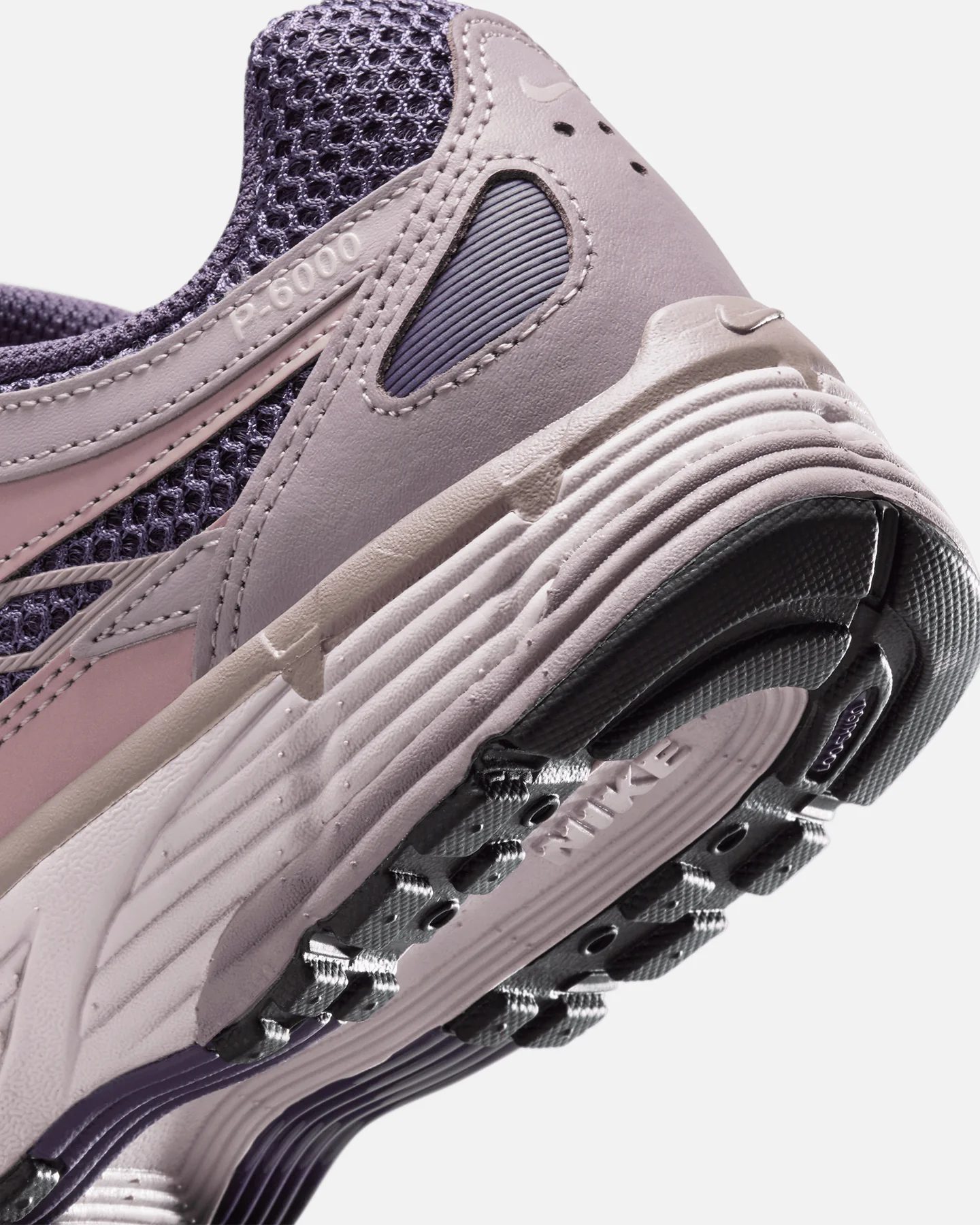 Nike Women's P-6000 SE Violet - Image 8