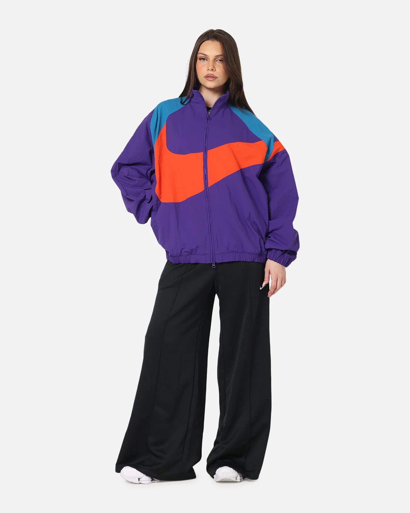 Nike Women's Sportswear Logo Oversized Woven Jacket Court Purple - Image 2