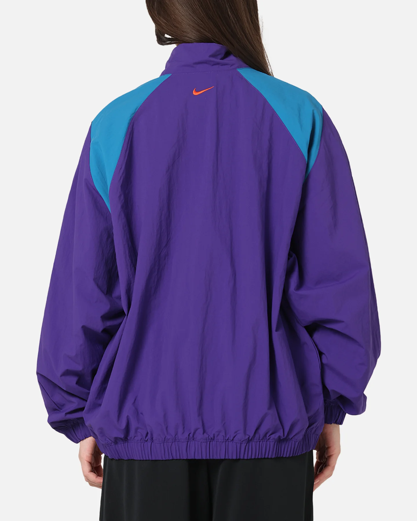Nike Women's Sportswear Logo Oversized Woven Jacket Court Purple - Image 3