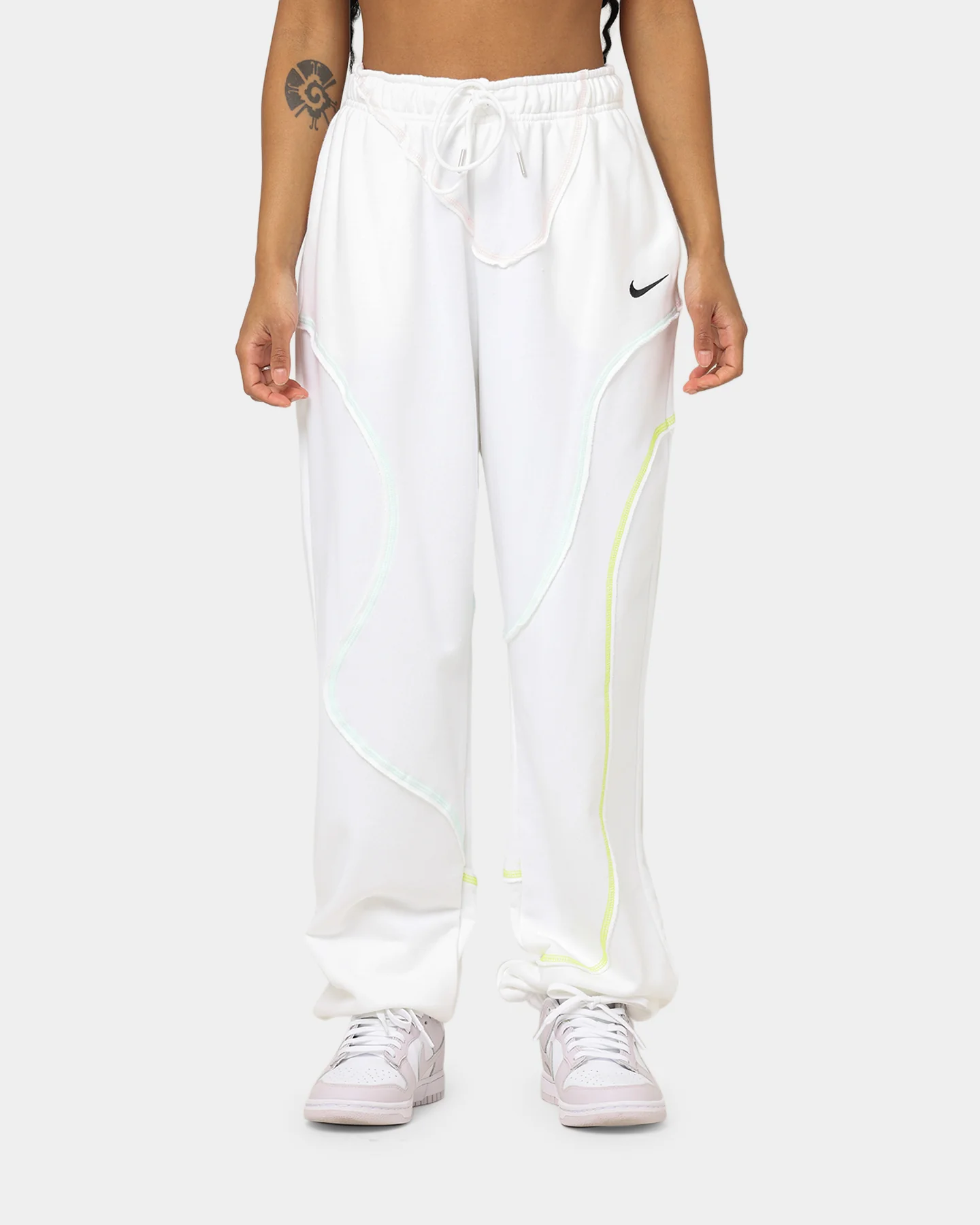 Nike Women's Swirl Track Pants White - Image 3