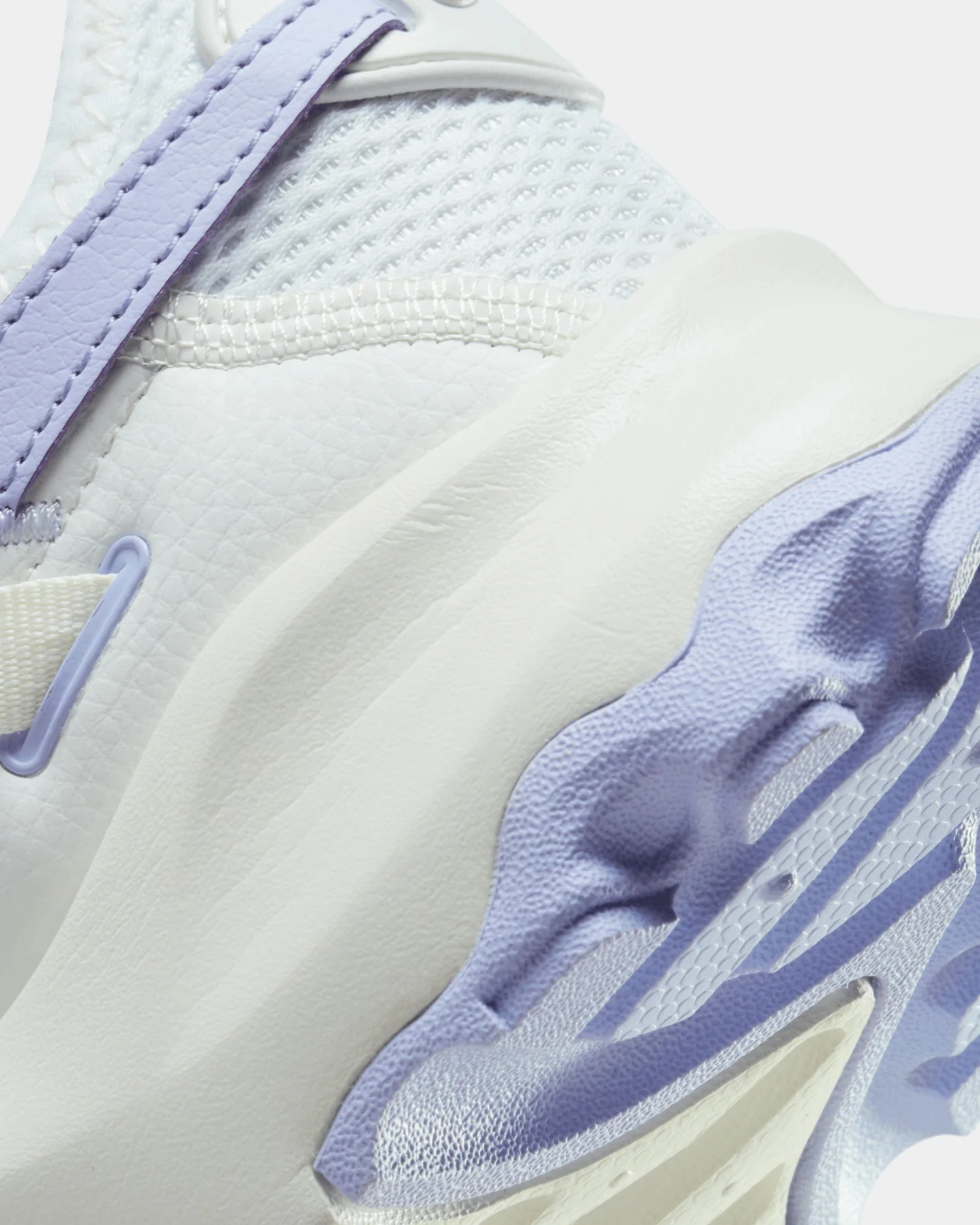 Nike Women's TC 7900 Premium Summit White/Oxygen Purple - Image 7