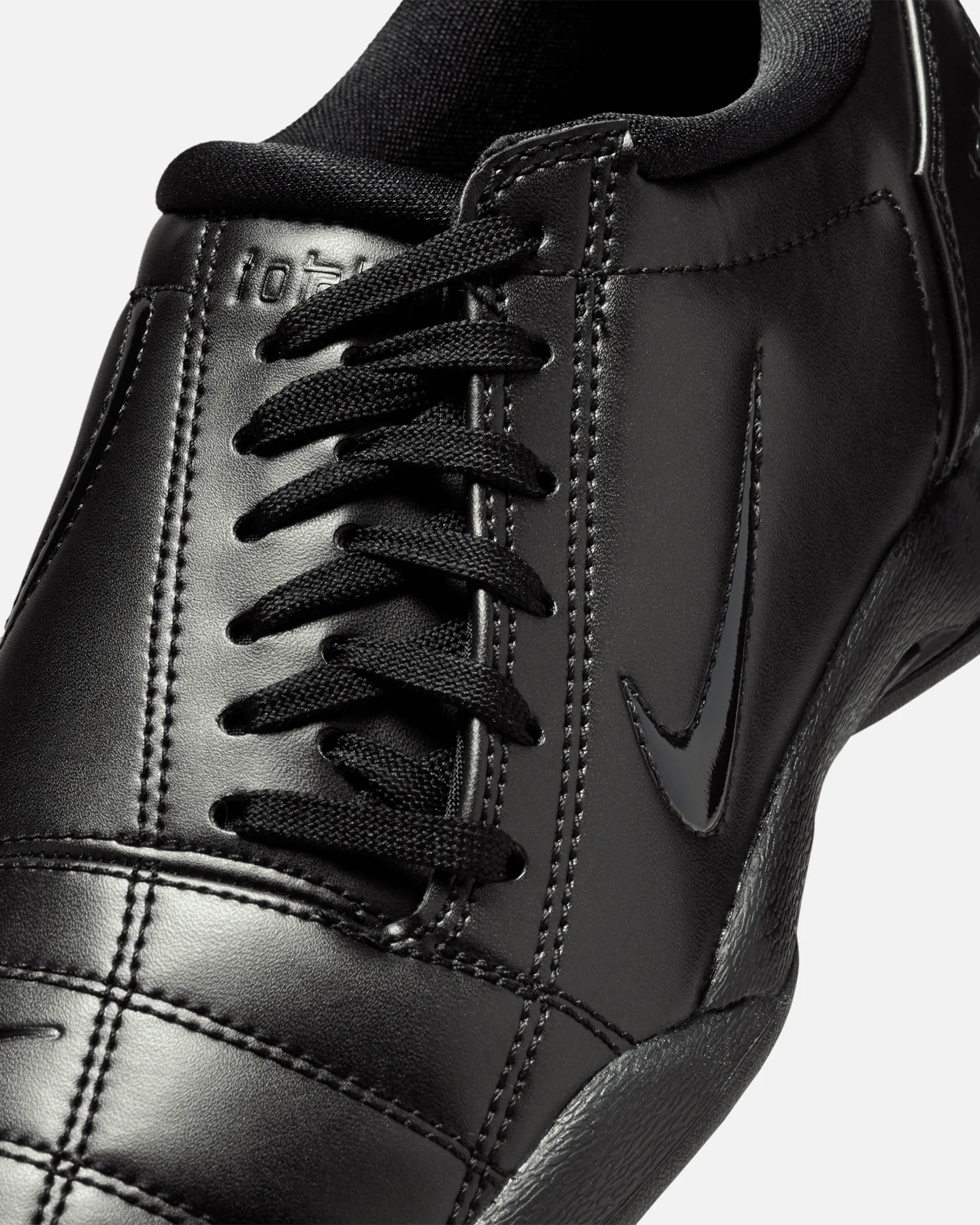 Nike Women's Total 90 Black/Black - Image 6