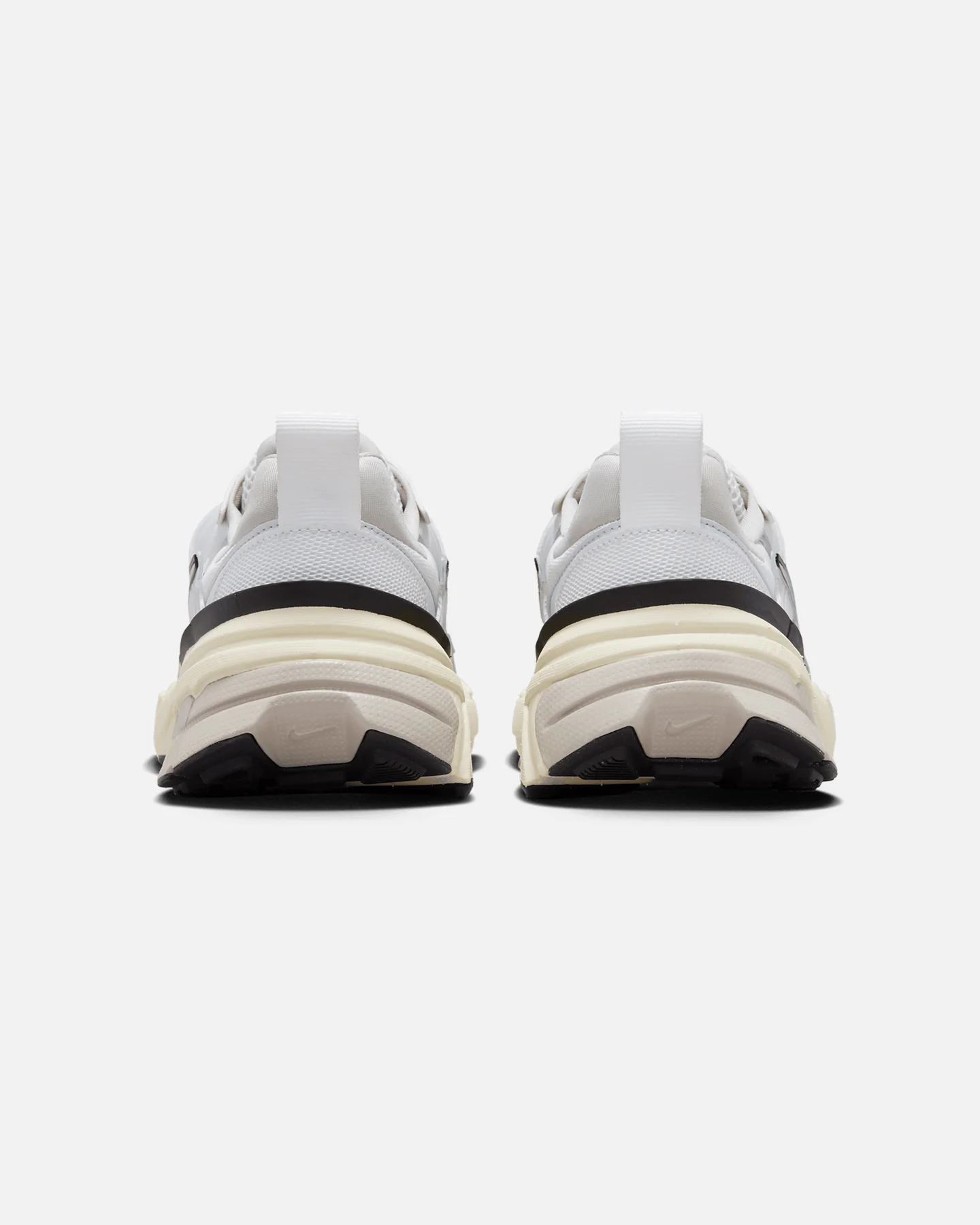Nike Women's V2K Run Summit White/Metallic Silver - Image 3