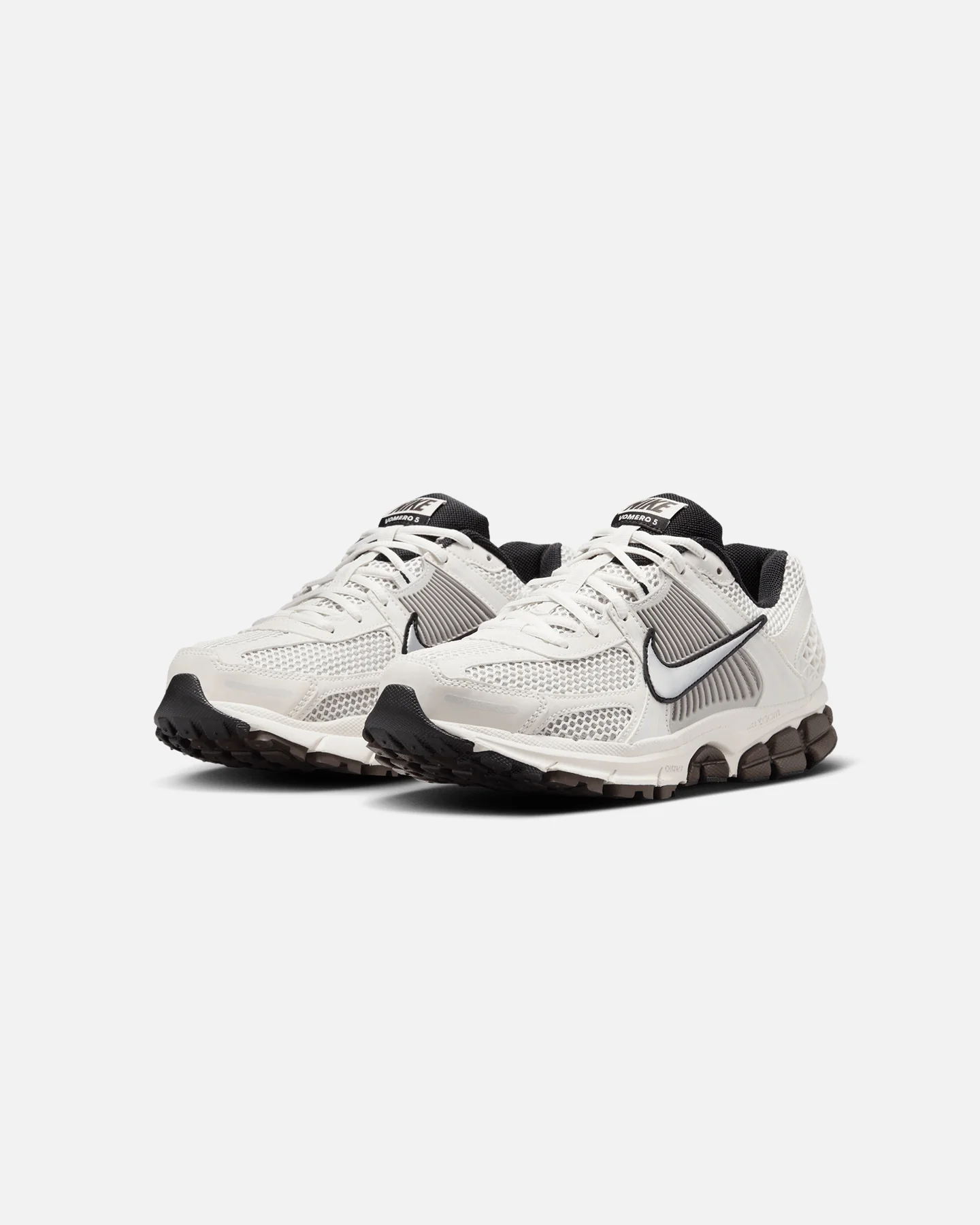 Nike Women's Zoom Vomero 5 Phantom/Mtlc Pl - Image 2