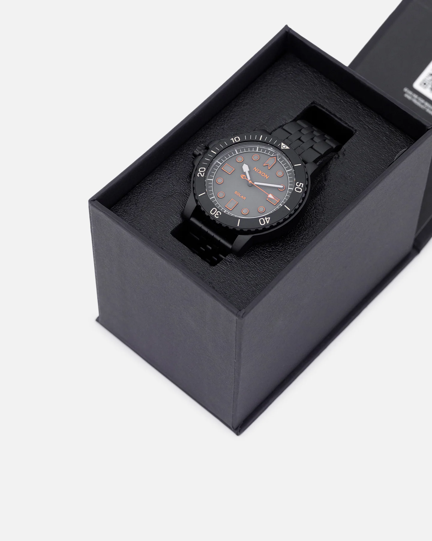 Nixon Stinger 44 Solar Watch Black/Luminescent - Image 9