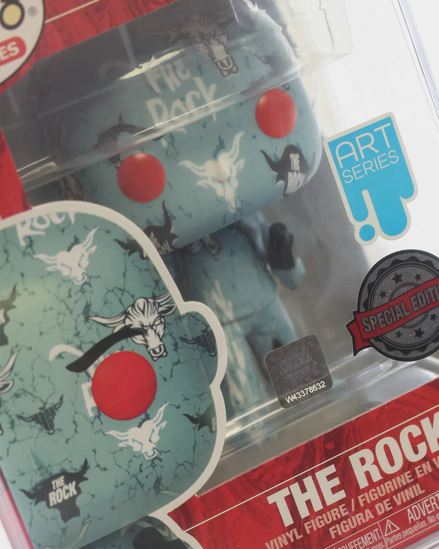 POP! Vinyl #44 WWE: The Rock (Artist Series) Figure Multi-coloured - Image 7