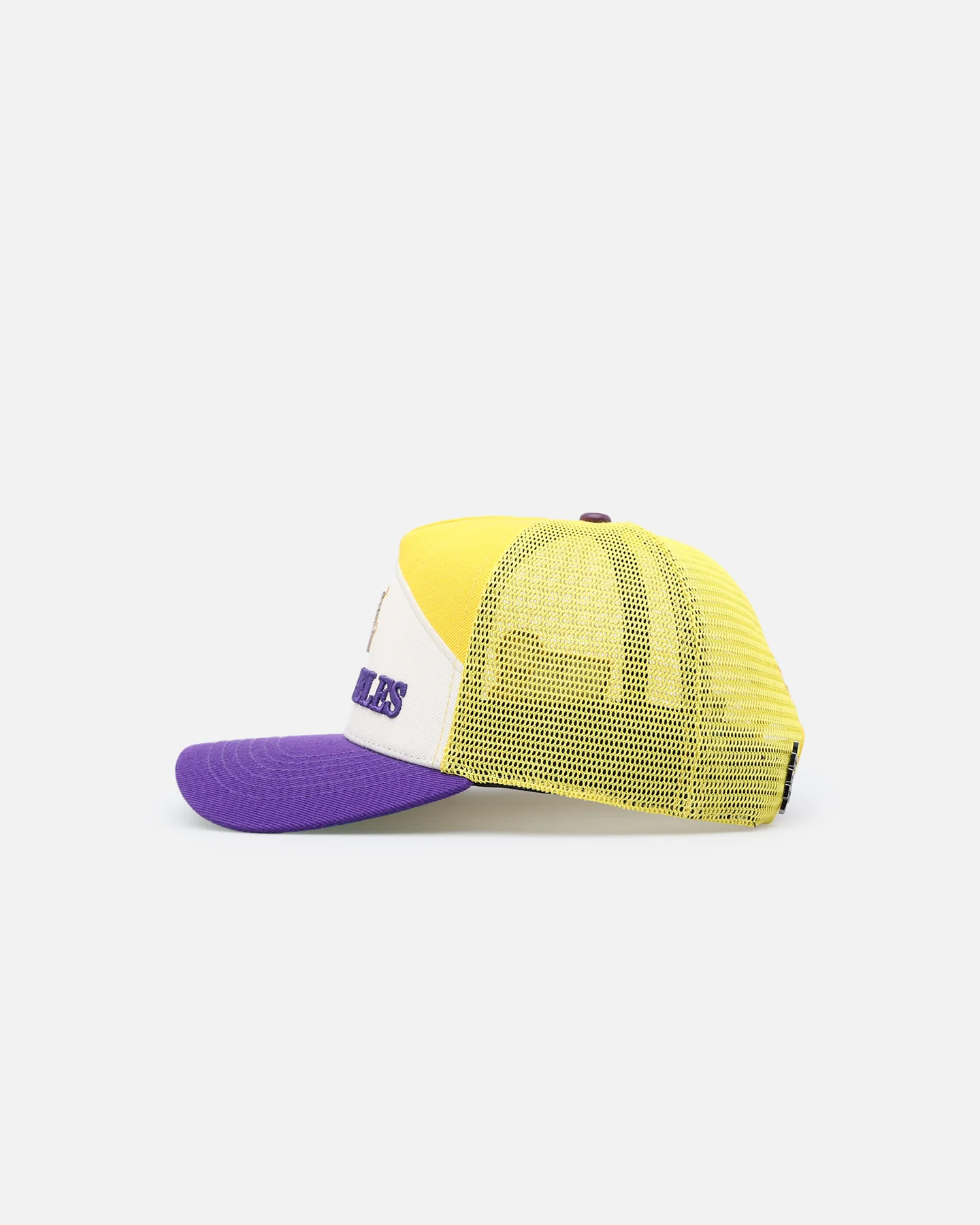 Pro Standard Los Angeles Lakers Pinch Front Trucker Snapback Yellow - Image 4