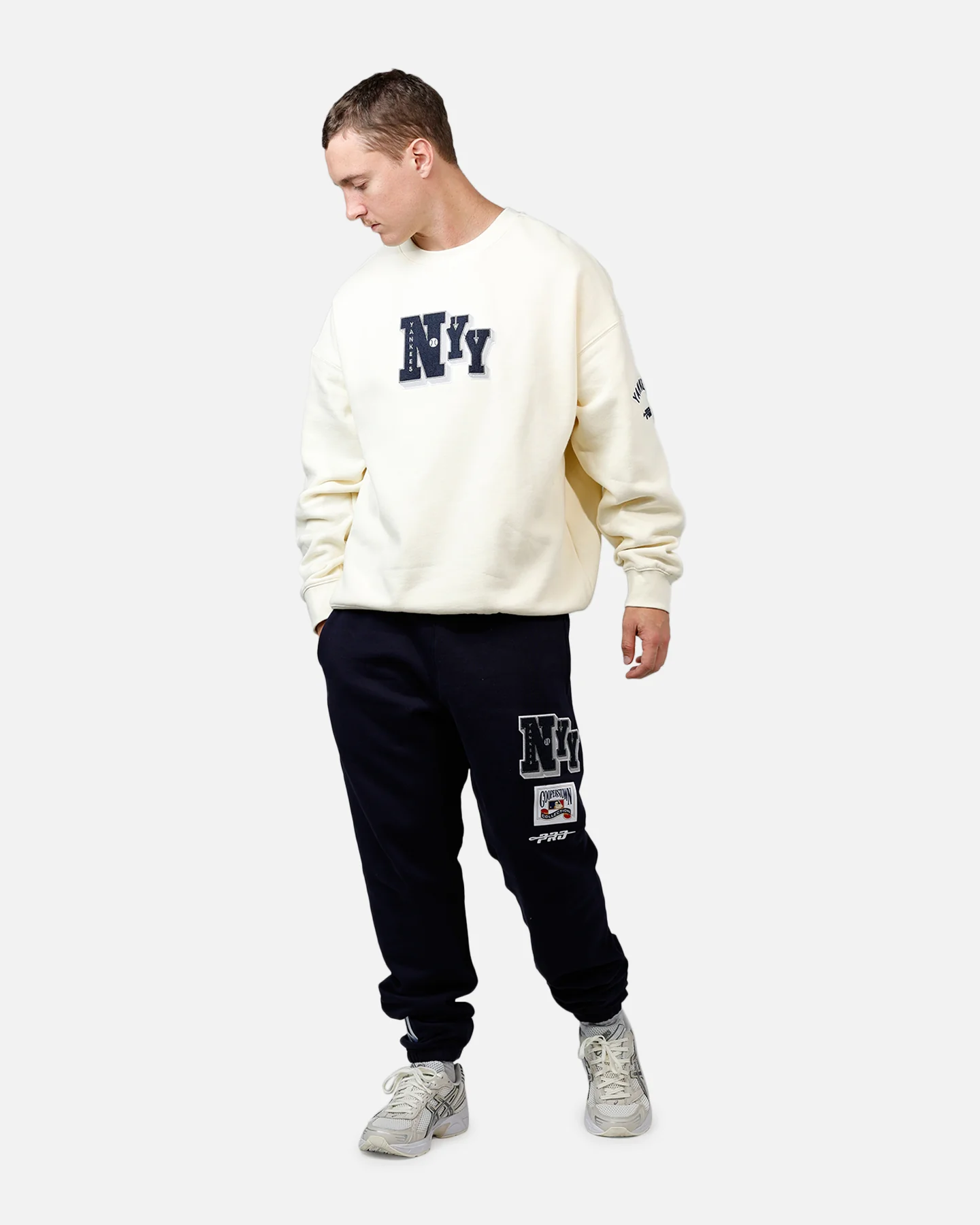 Pro Standard New York Yankees Best Of Crewneck Eggshell - Image 3