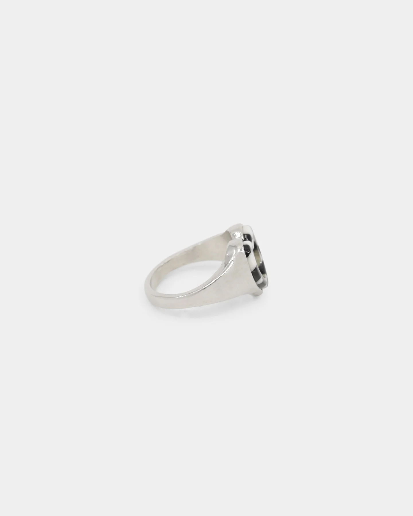 Raising Hell Women's Checkered Heart Ring White/Gold/Black - Image 5