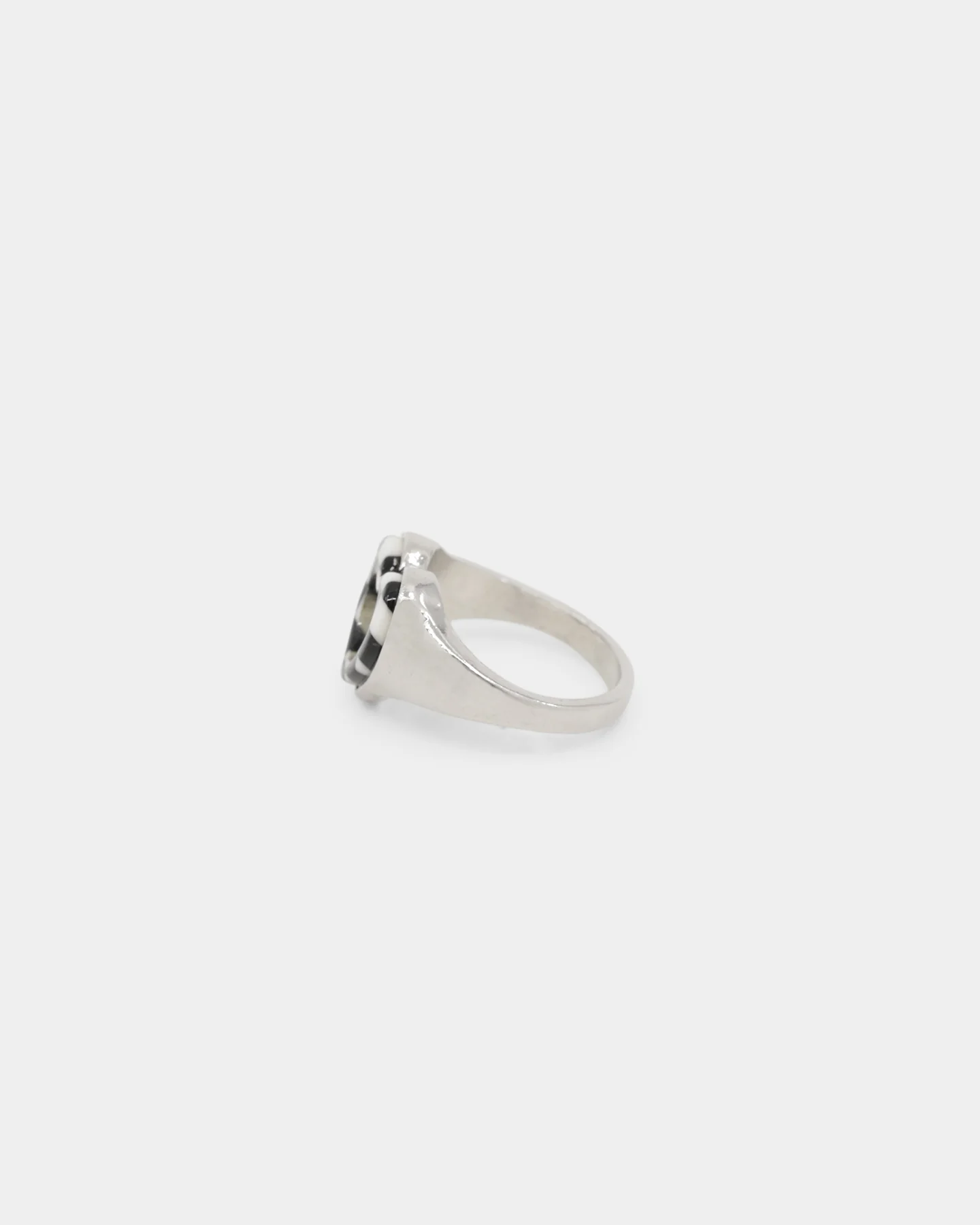 Raising Hell Women's Checkered Heart Ring White/Gold/Black - Image 6