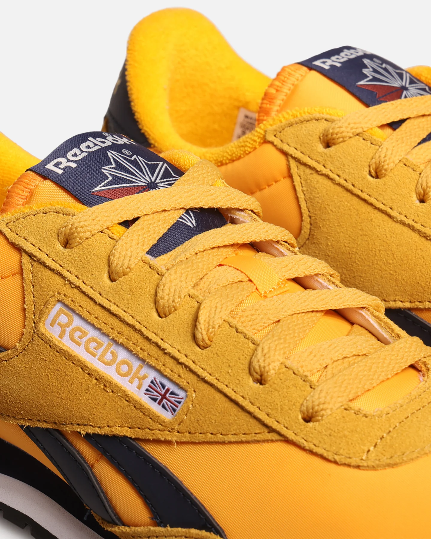 Reebok Women's Classic AZ Gold/Navy - Image 7