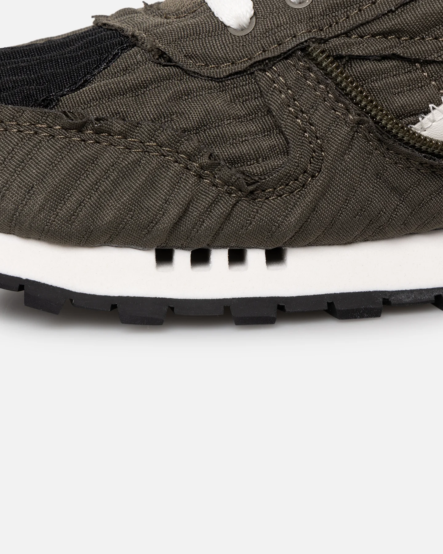 Reebok X MARKET Classic Leather Pump Army Green/Core Black - Image 10