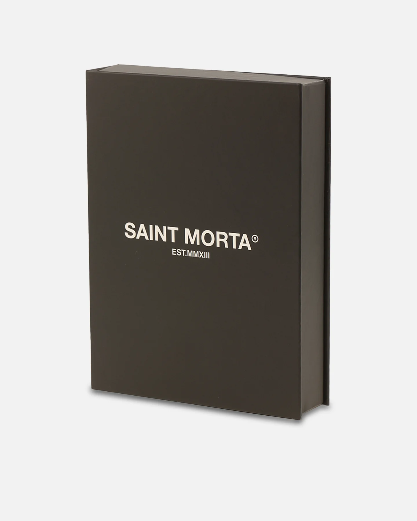 Saint Morta 18" 14mm Iced Interlink Chain Iced Gold - Image 10
