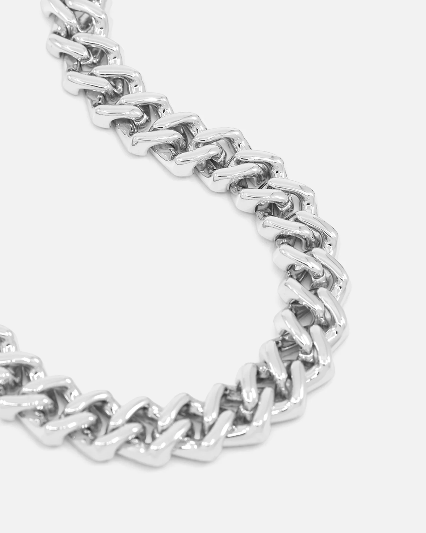 Saint Morta 18" 14mm Iced Interlink Chain Iced White Gold - Image 6