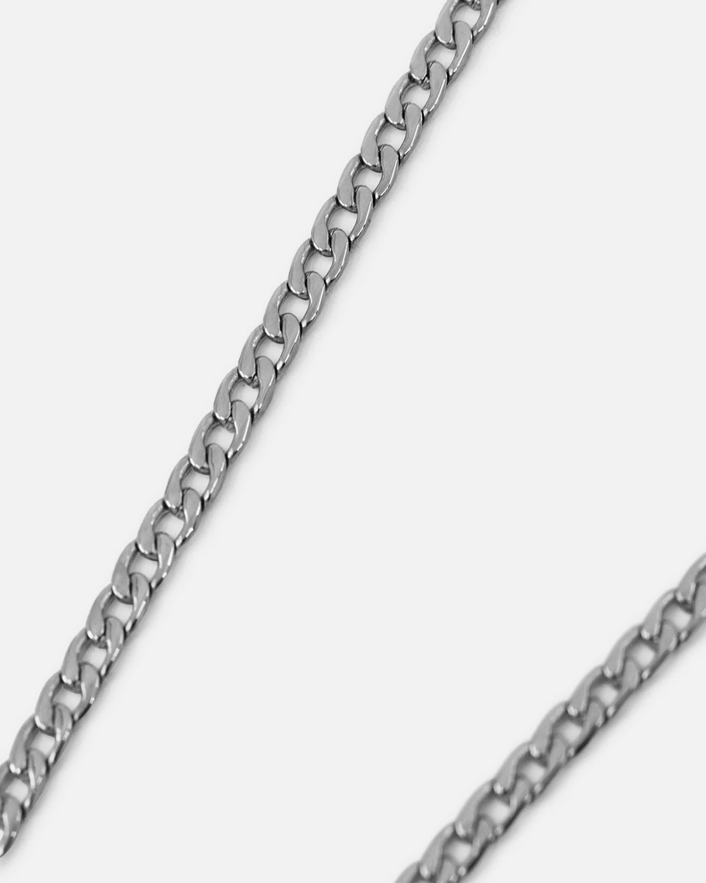 Saint Morta 3mm Smooth Cut Cuban Chain White Gold - Image 8