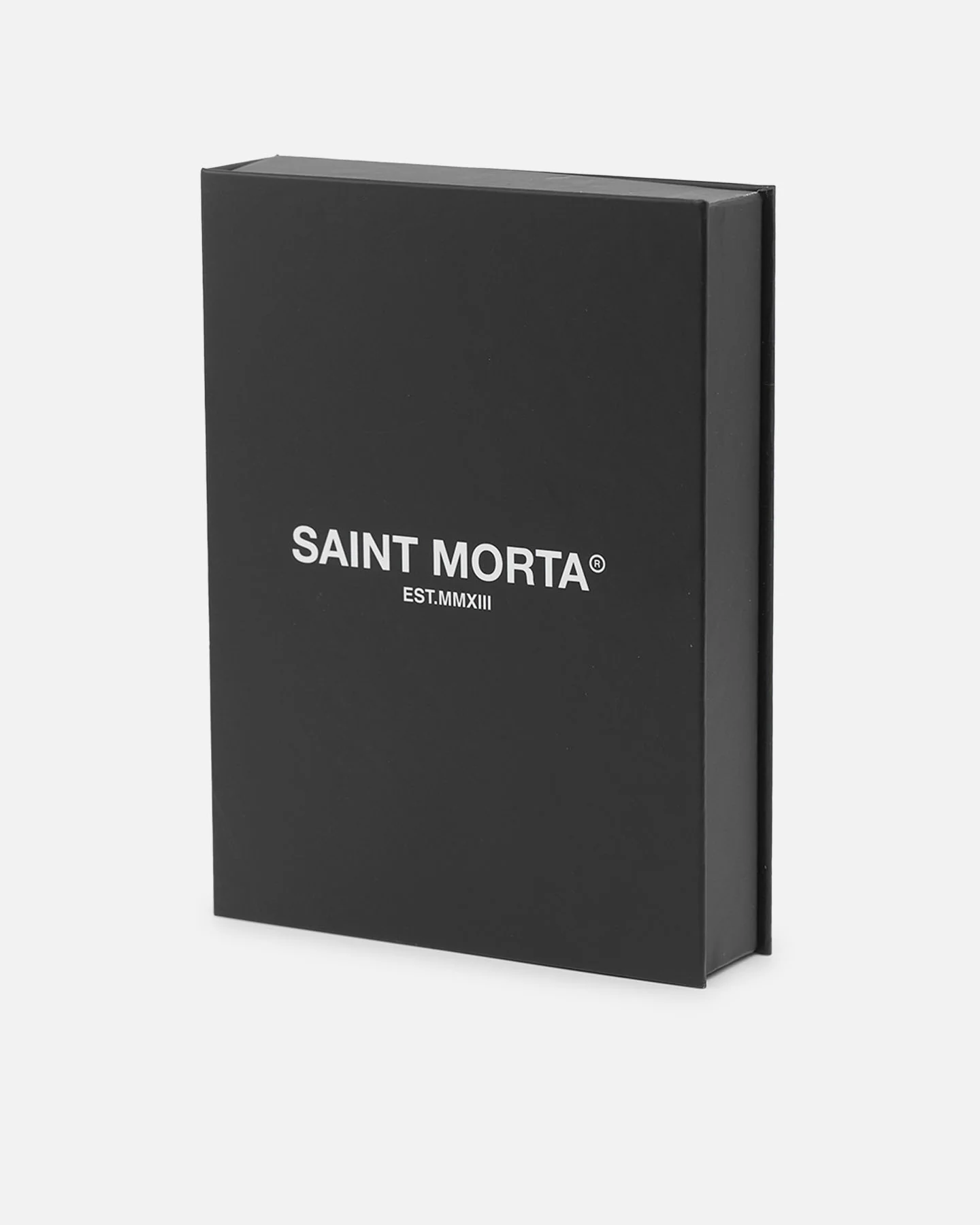 Saint Morta 4.3mm Smooth Cut Cuban Chain White Gold - Image 8