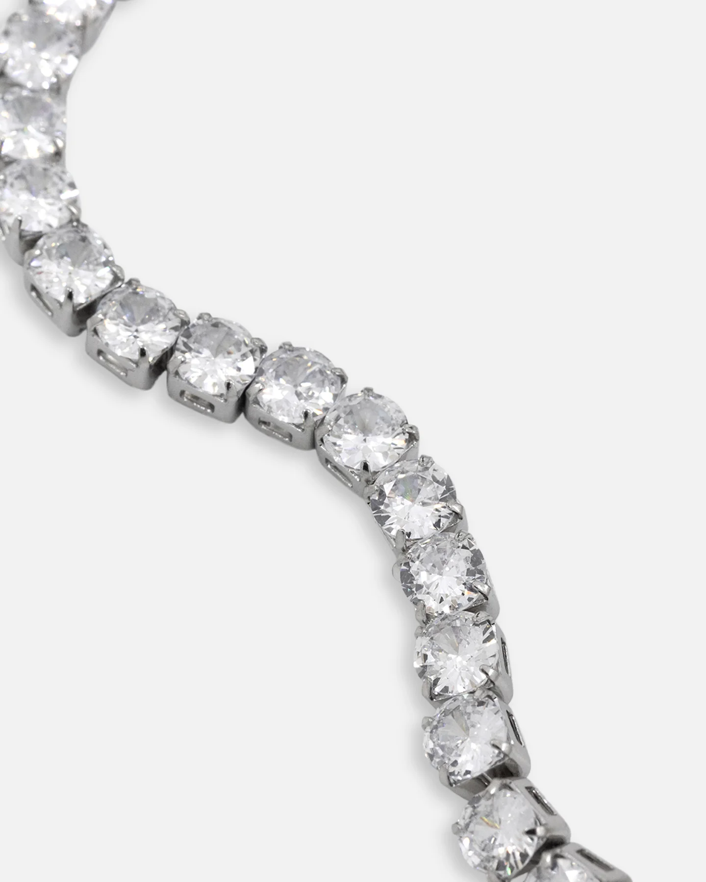 Saint Morta 5mm Tennis Chain Iced White Gold - Image 5