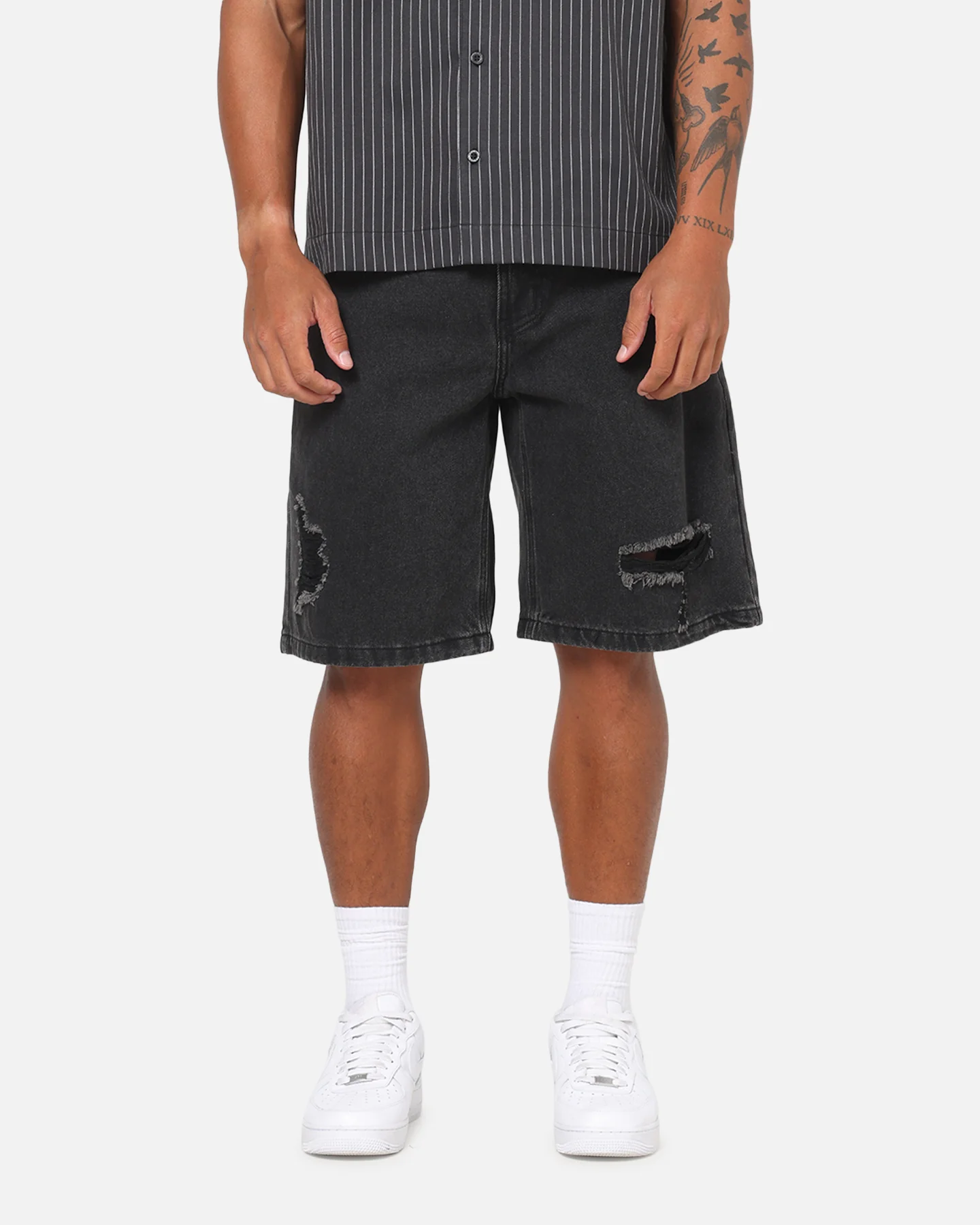 Saint Morta Amplus Distressed Jorts Black Shadow