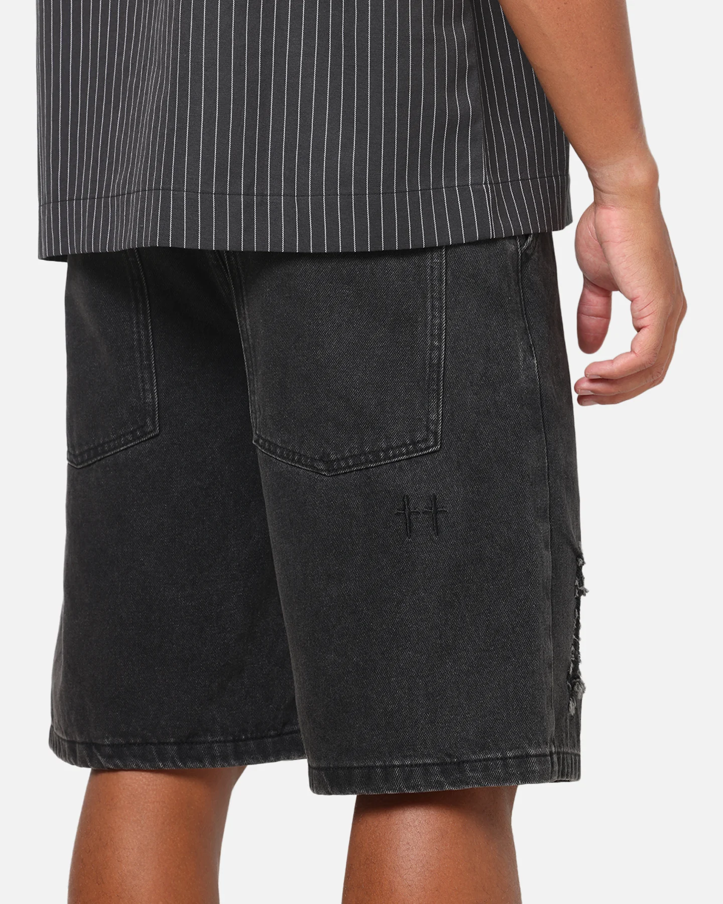 Saint Morta Amplus Distressed Jorts Black Shadow - Image 4