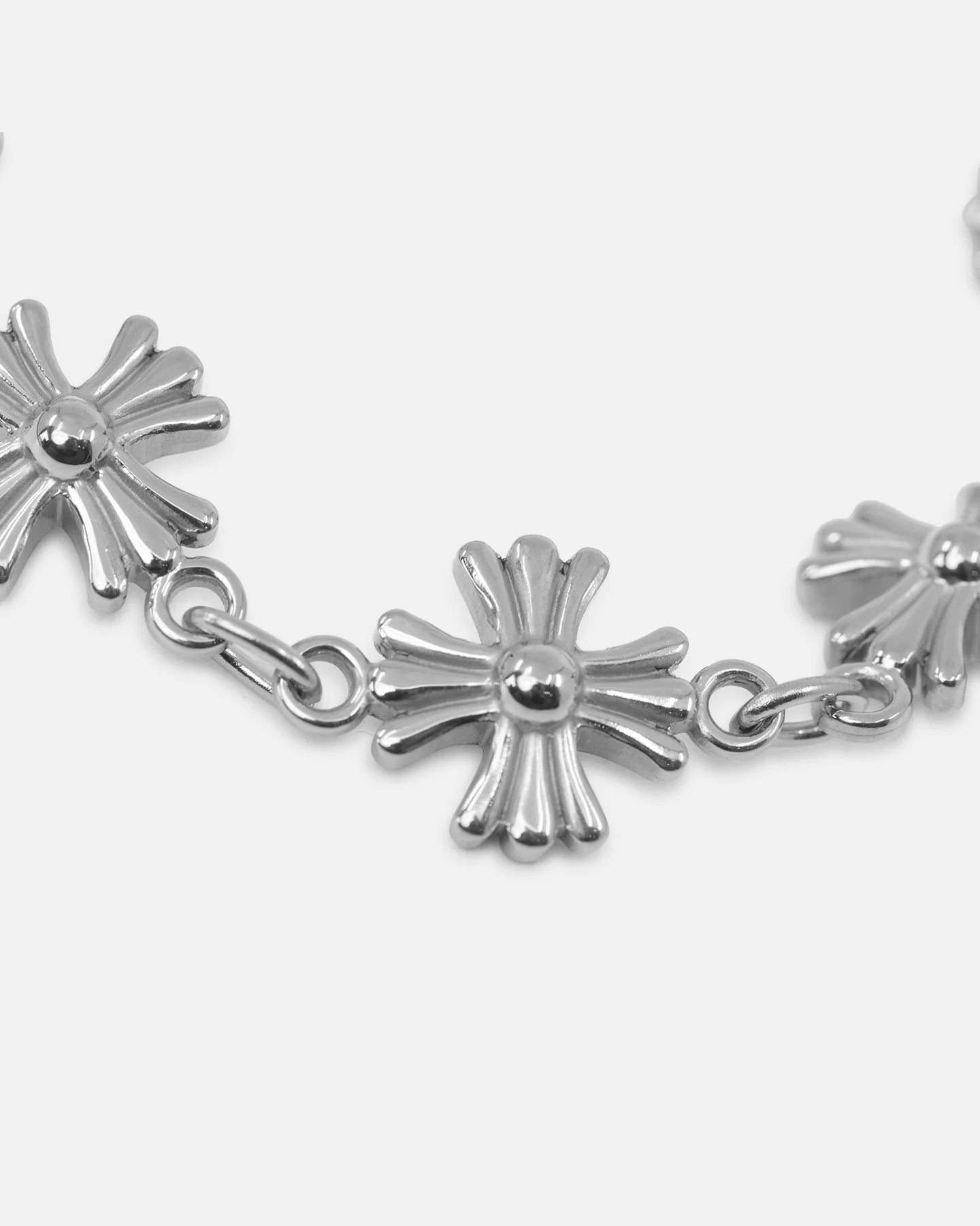 Saint Morta Chrome Cross Bracelet White Gold - Image 2