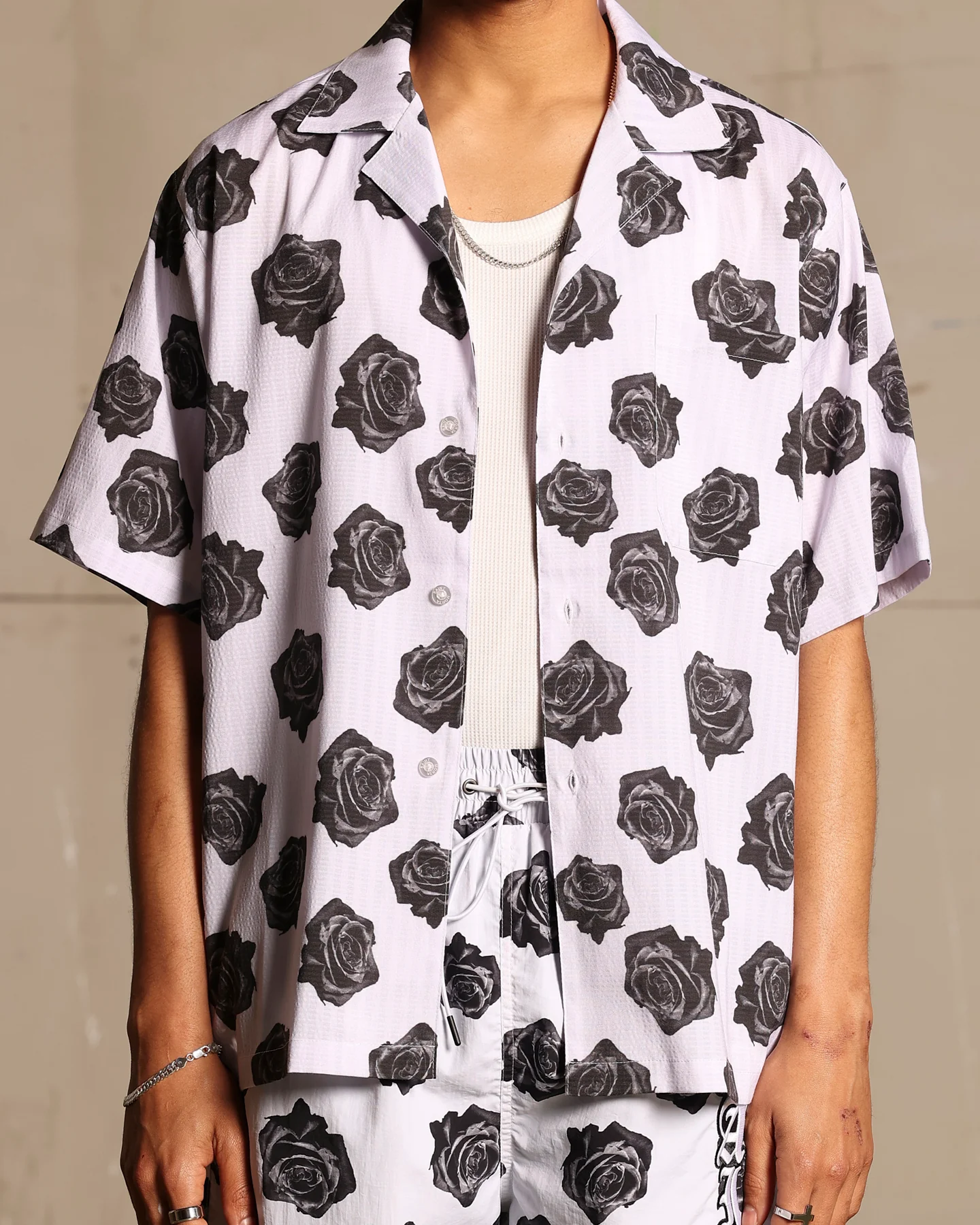 Saint Morta Vintage Rose Short Sleeve Shirt White - Image 5