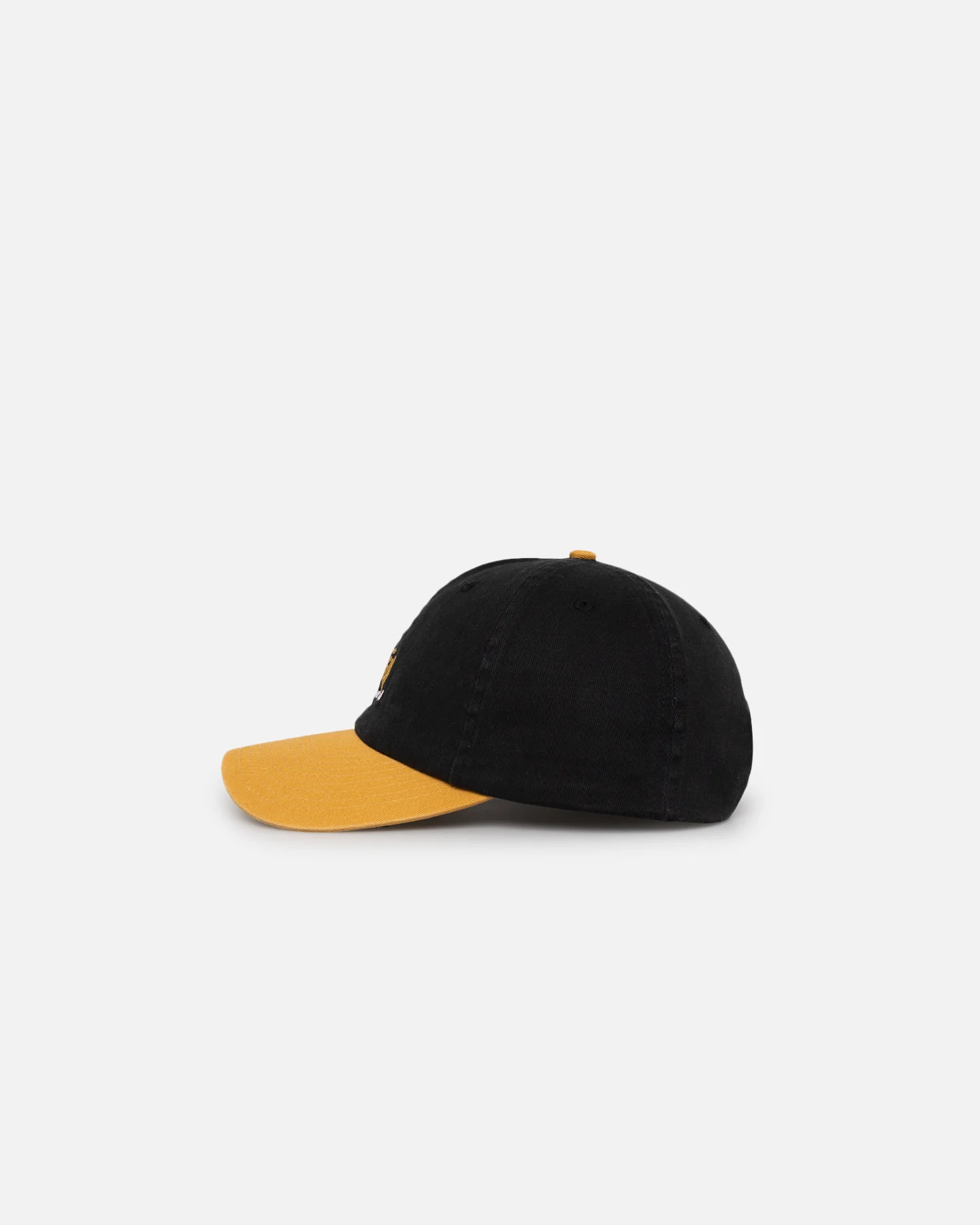 Stussy International Low Pro Cap Black/Gold - Image 4