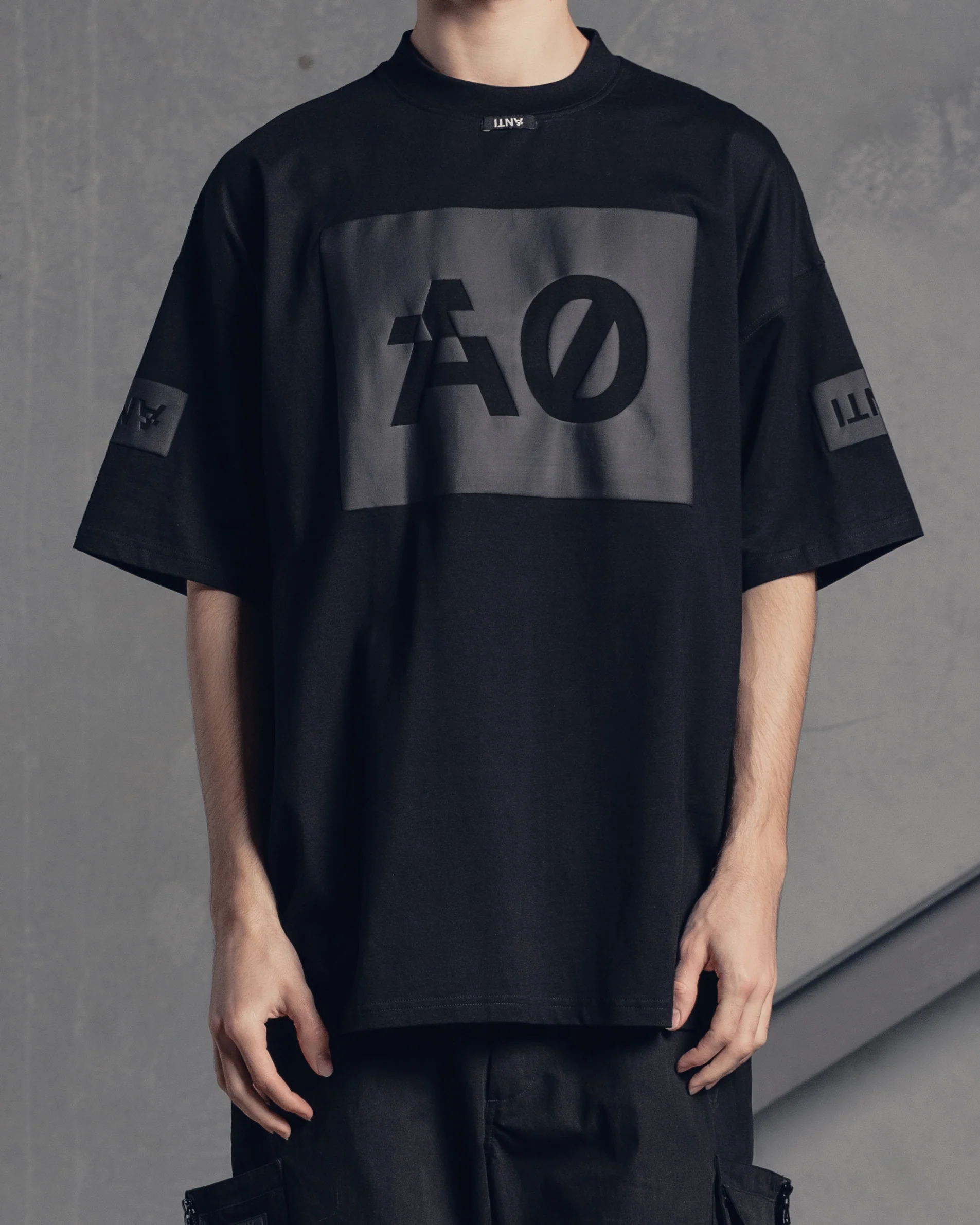 The Anti Order Oversized Box T-Shirt Black/Black - Image 4