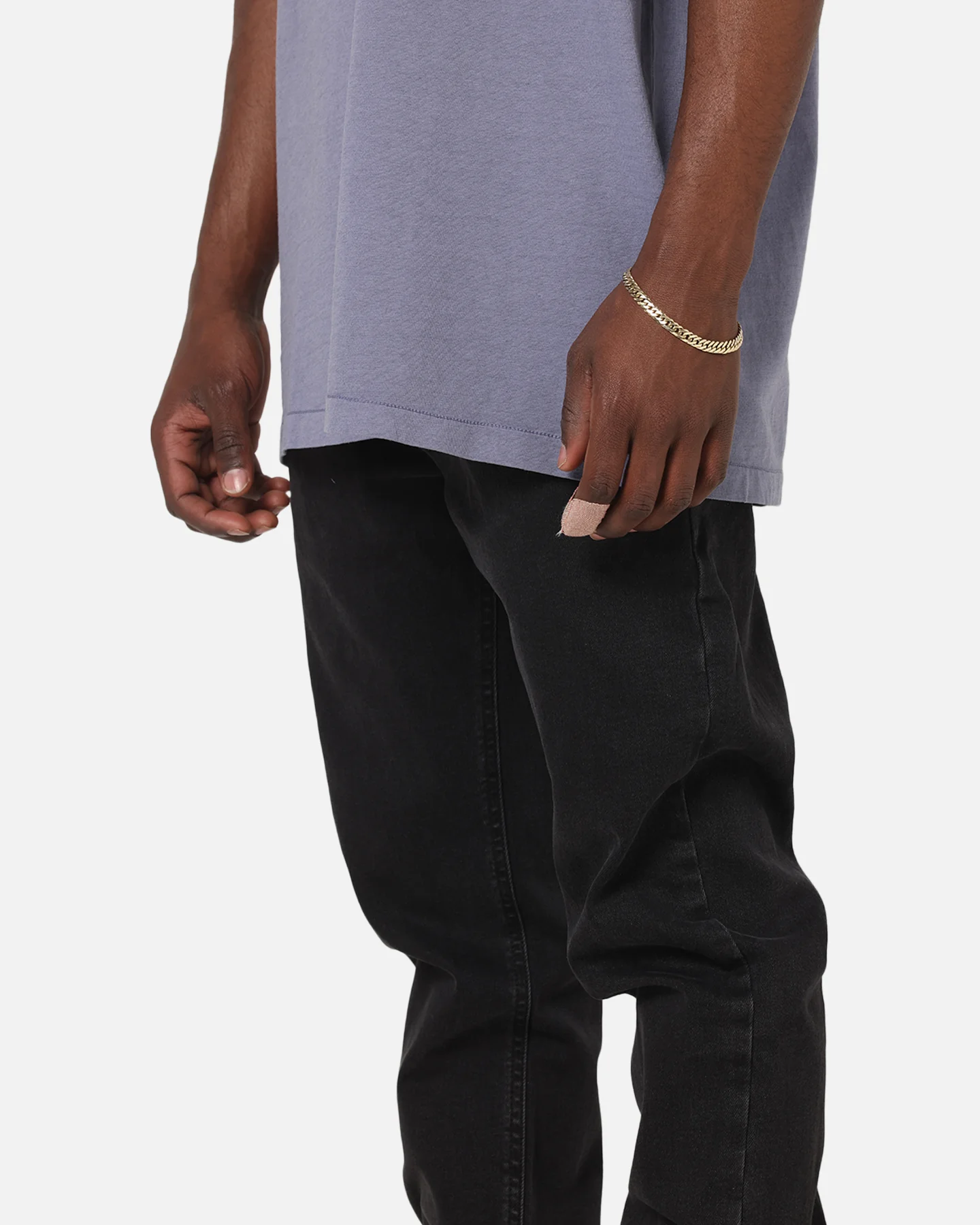 Tommy Jeans Austin Slim Tapered Jeans Washed Black Denim - Image 4