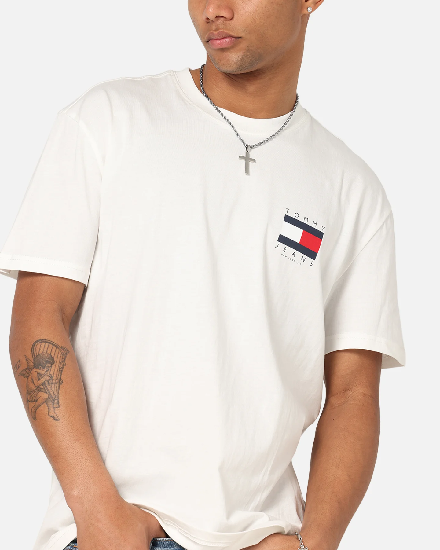 Tommy Jeans Regular Flag Graphic T-Shirt Ecru - Image 8