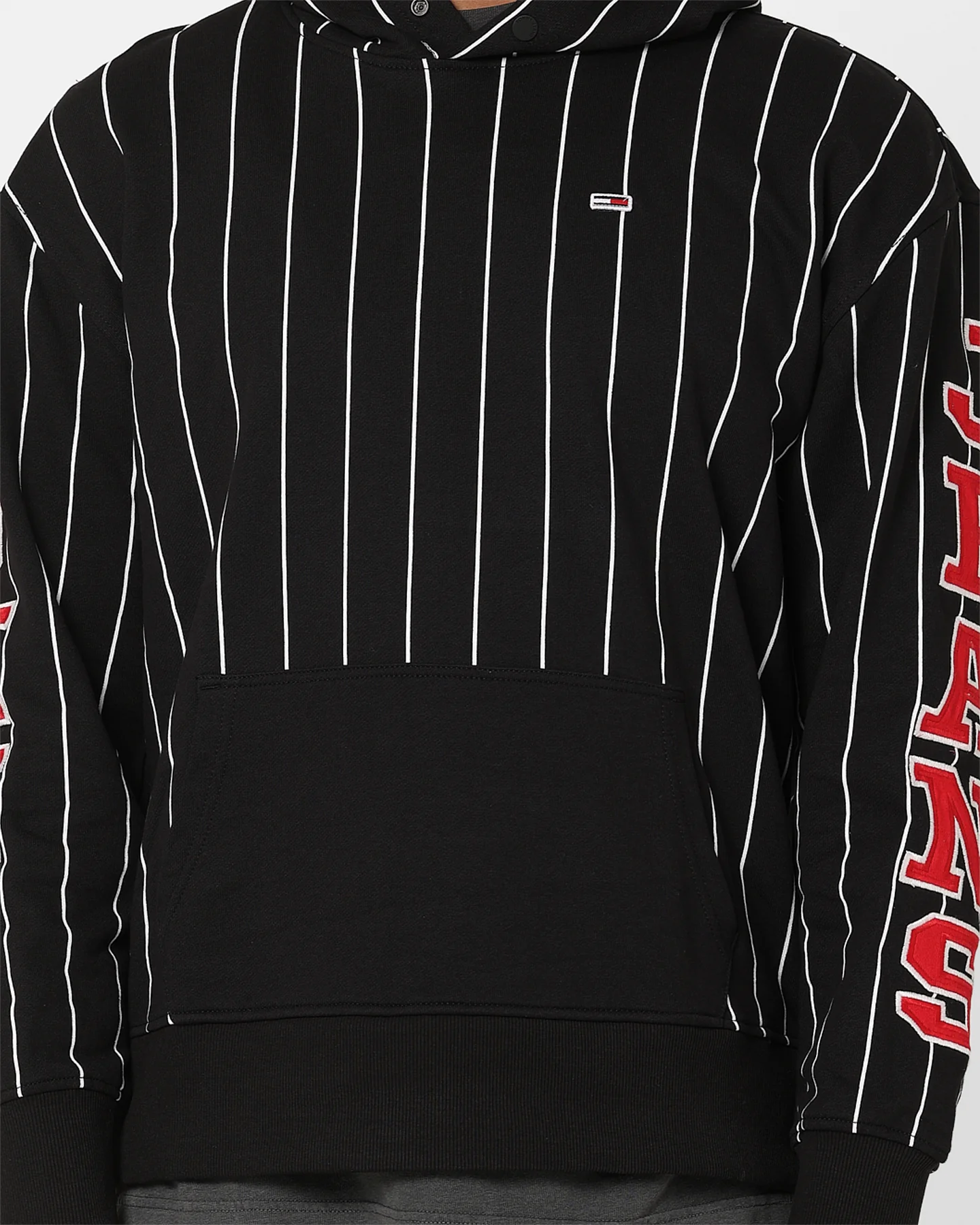 Tommy Jeans Relaxed Pinstripe Hoodie Classic Black - Image 4