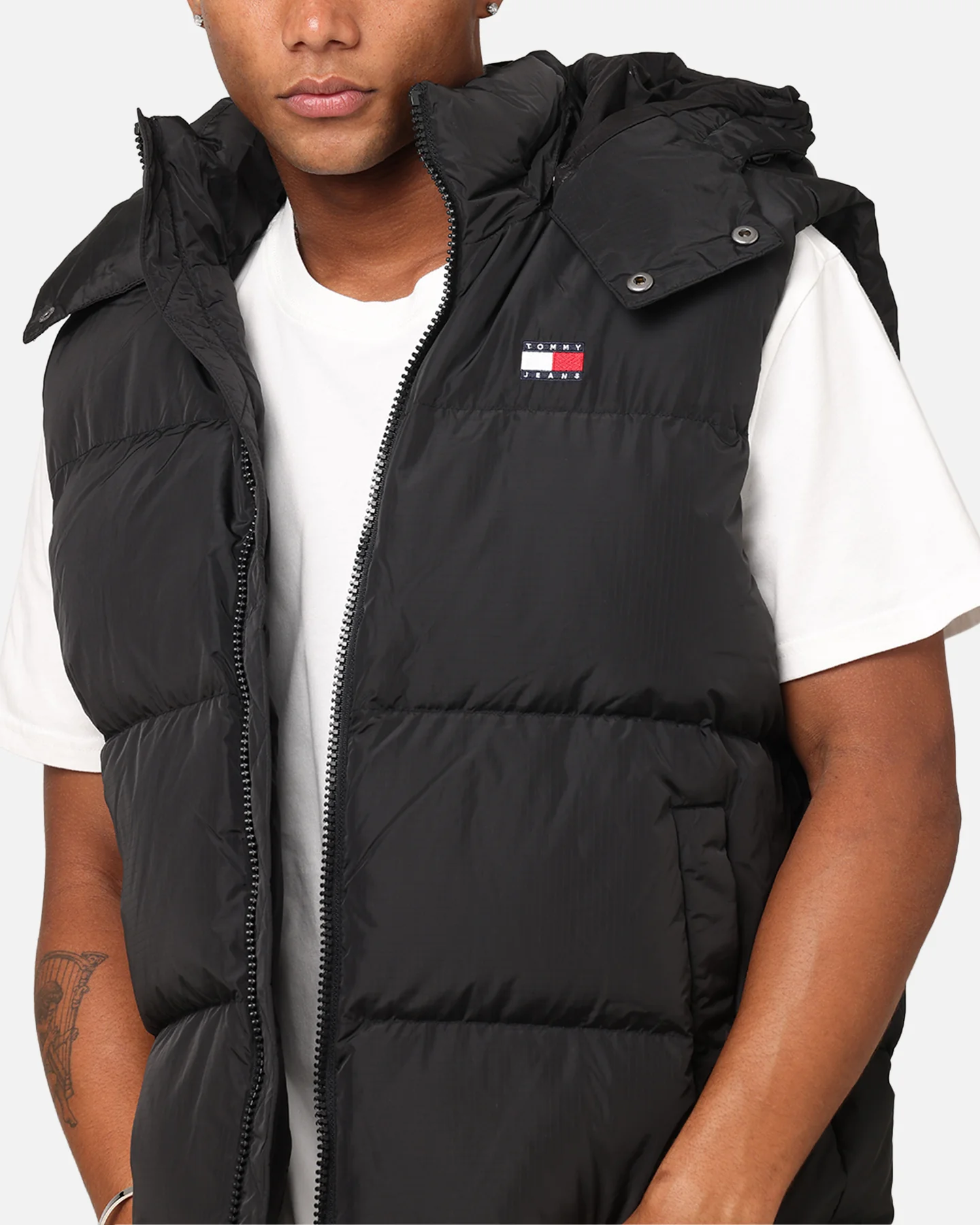 Tommy Jeans TJM Alaska Vest Black - Image 6
