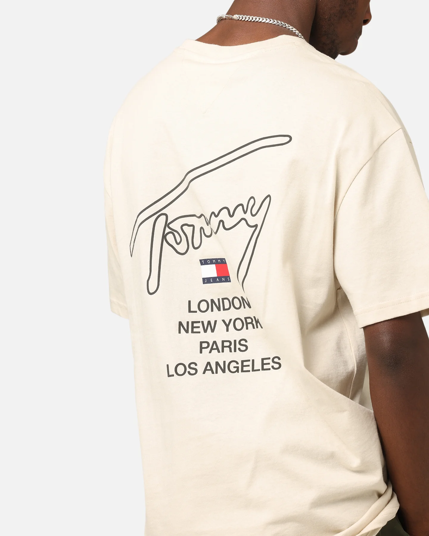 Tommy Jeans TJM City Twist T-Shirt Newsprint - Image 8
