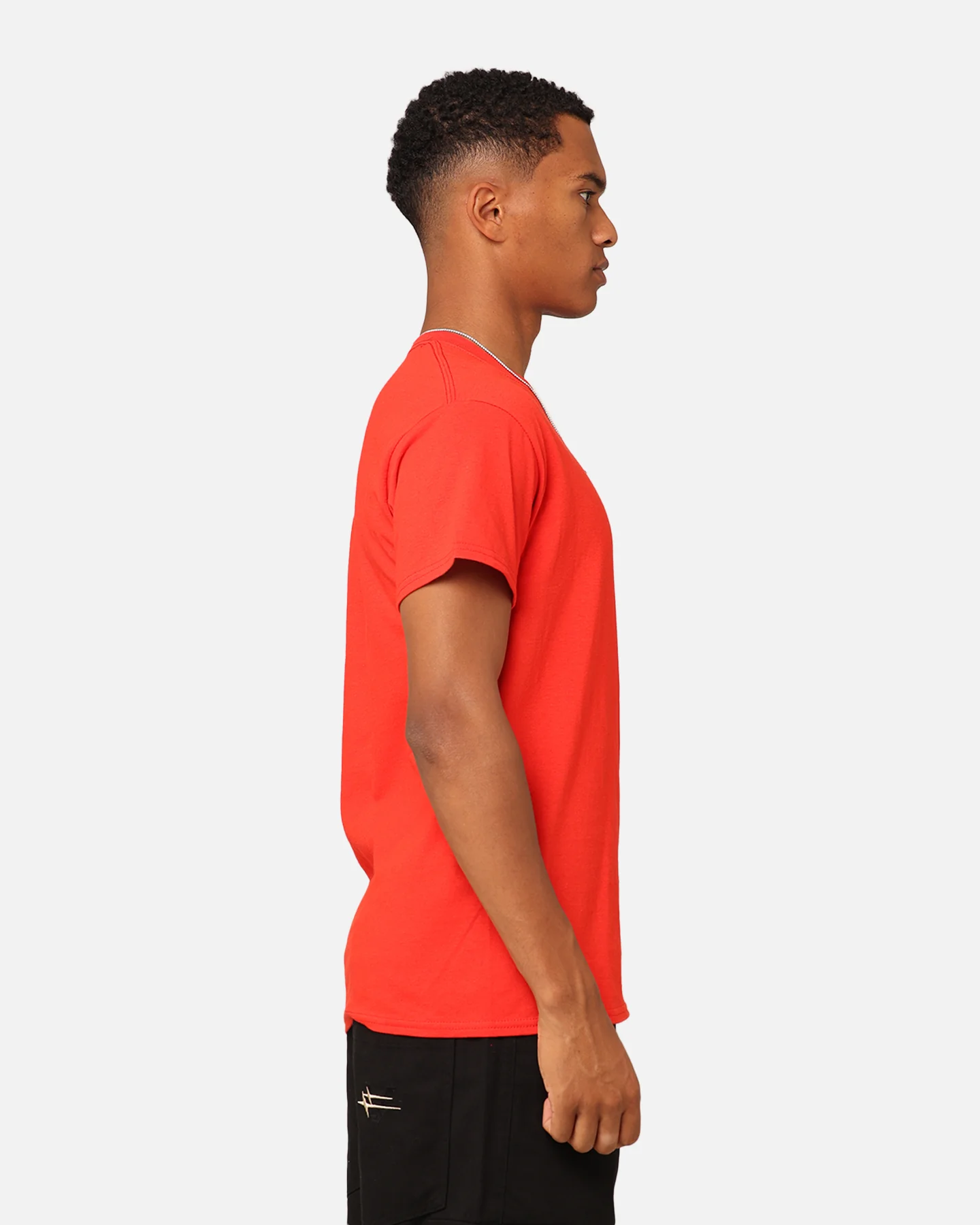 Well Made Standard T-Shirt Red - Image 4