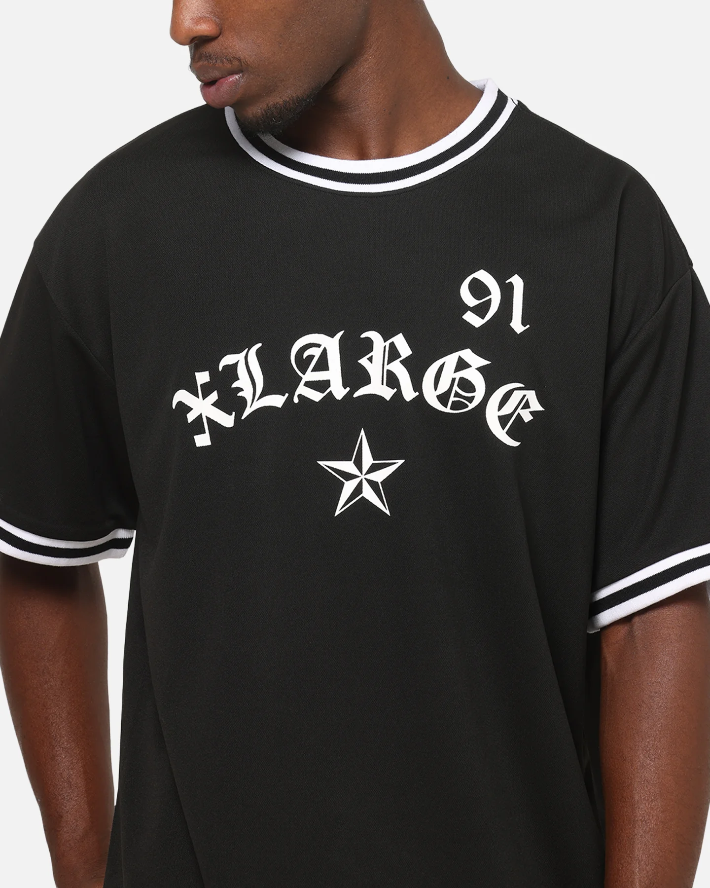 X-Large Old English Jersey T-Shirt Black - Image 6