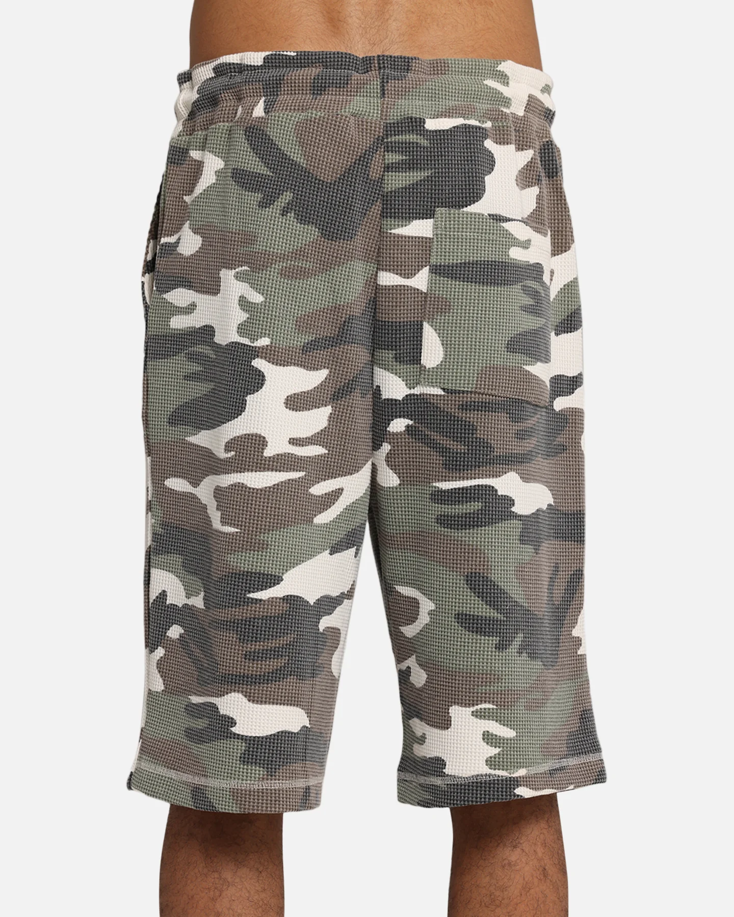 XXIII Printed Thermal Shorts Camo - Image 8